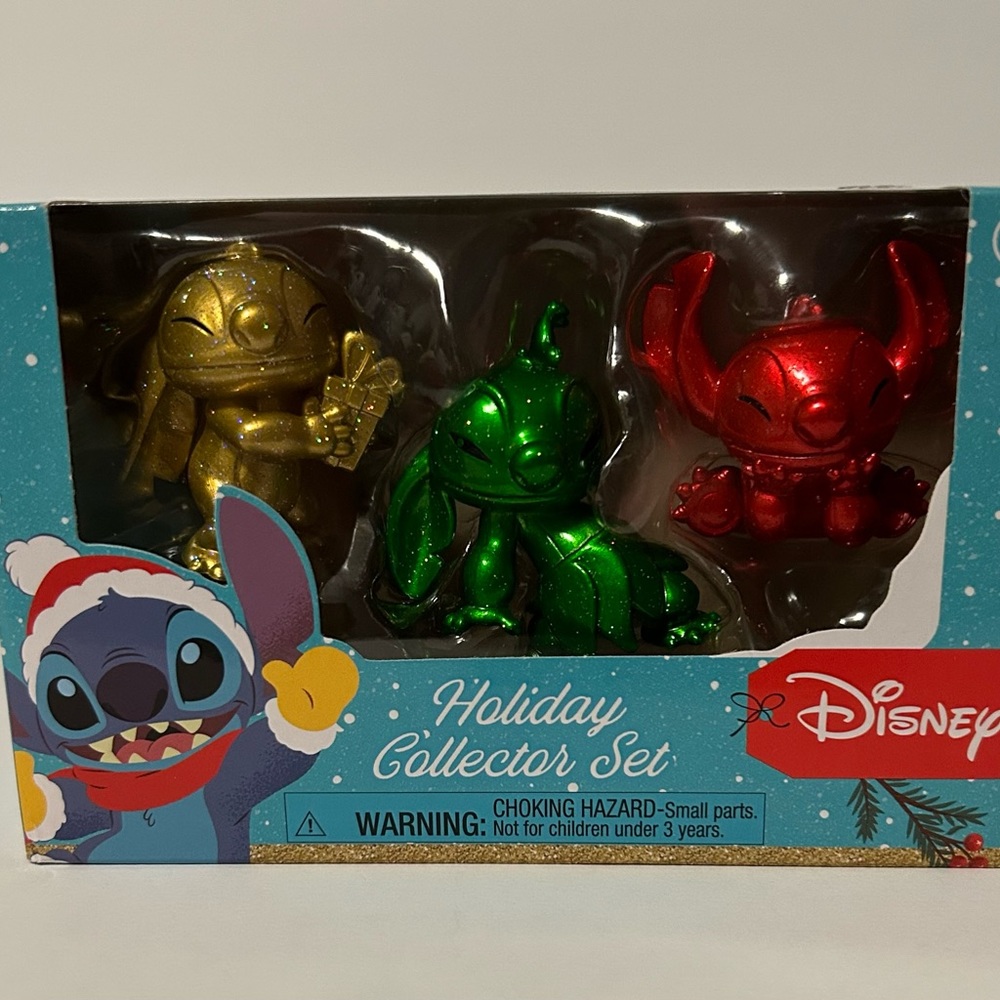 Stitch Holiday Collector Set
